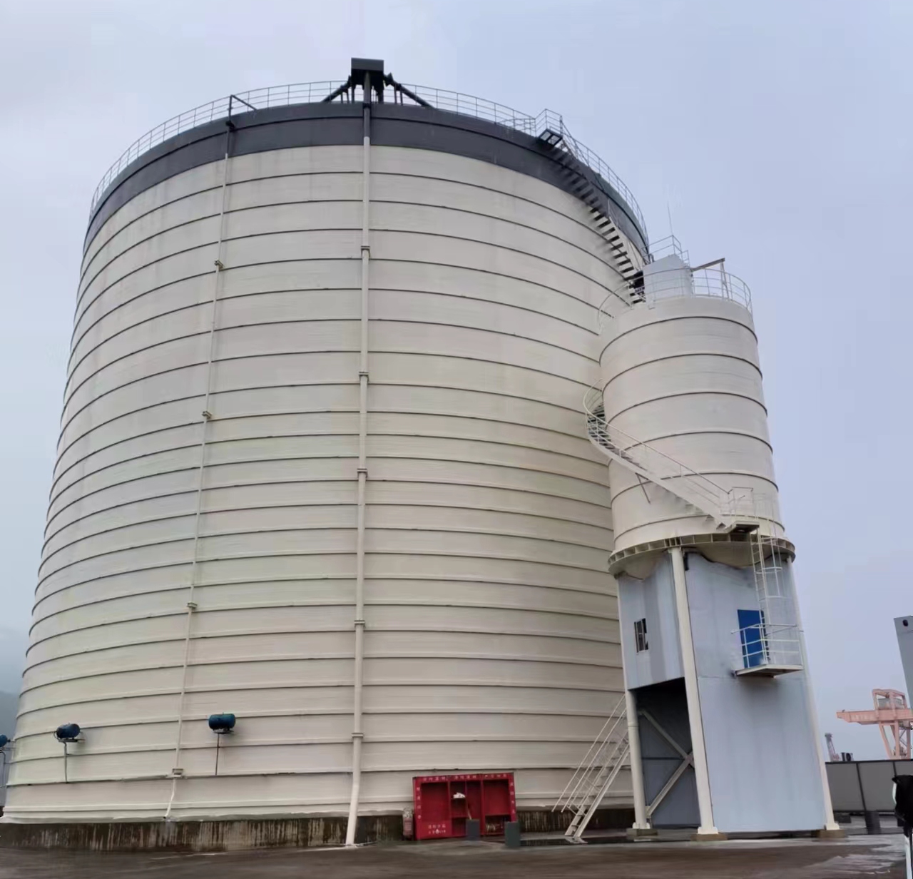 依安10万吨水泥钢板库